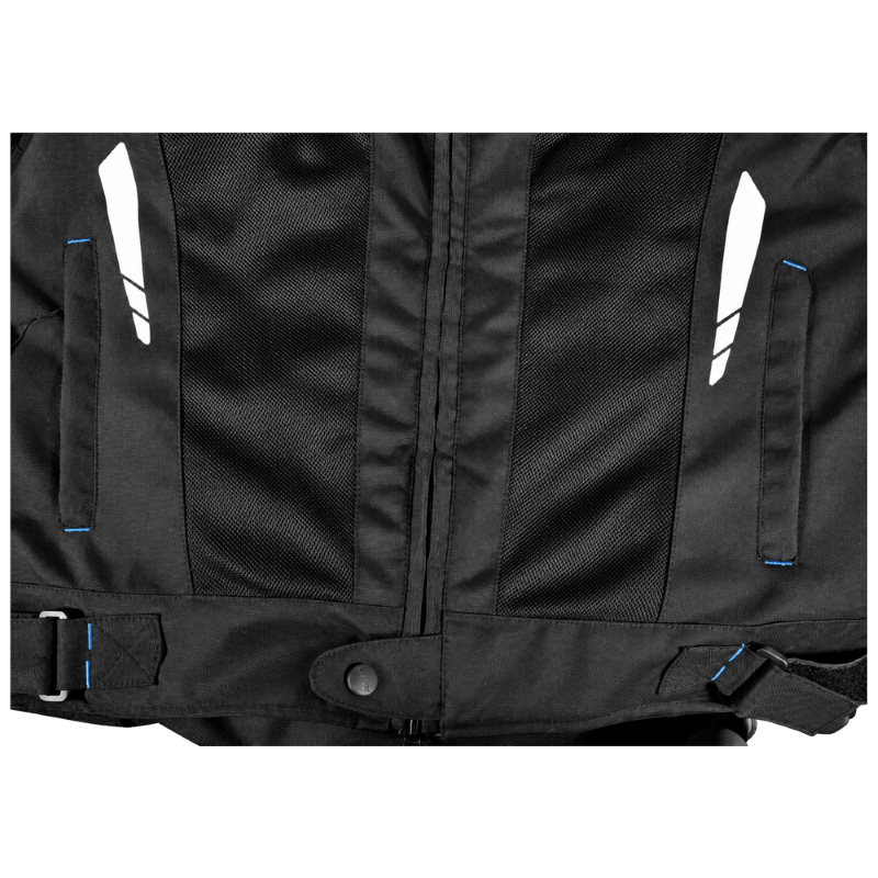 Dual Front Pockets